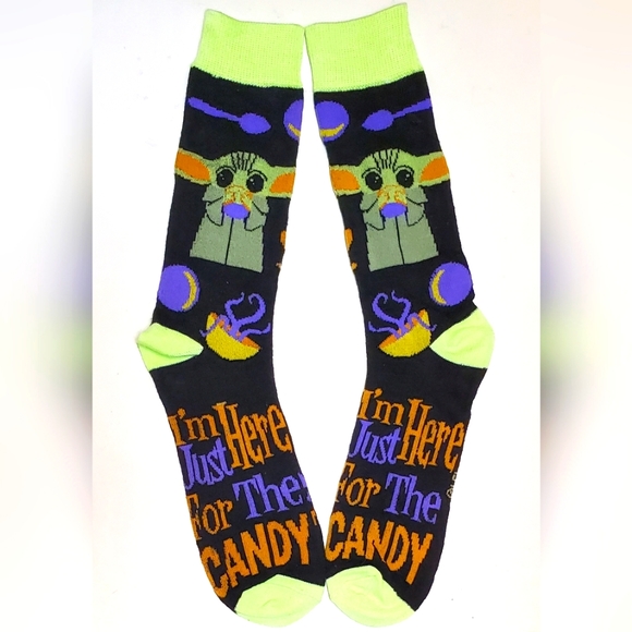 Baby Yoda I'm Just Here for the Candy Halloween Adult Unisex Crew Sock Bundle - Picture 1 of 2